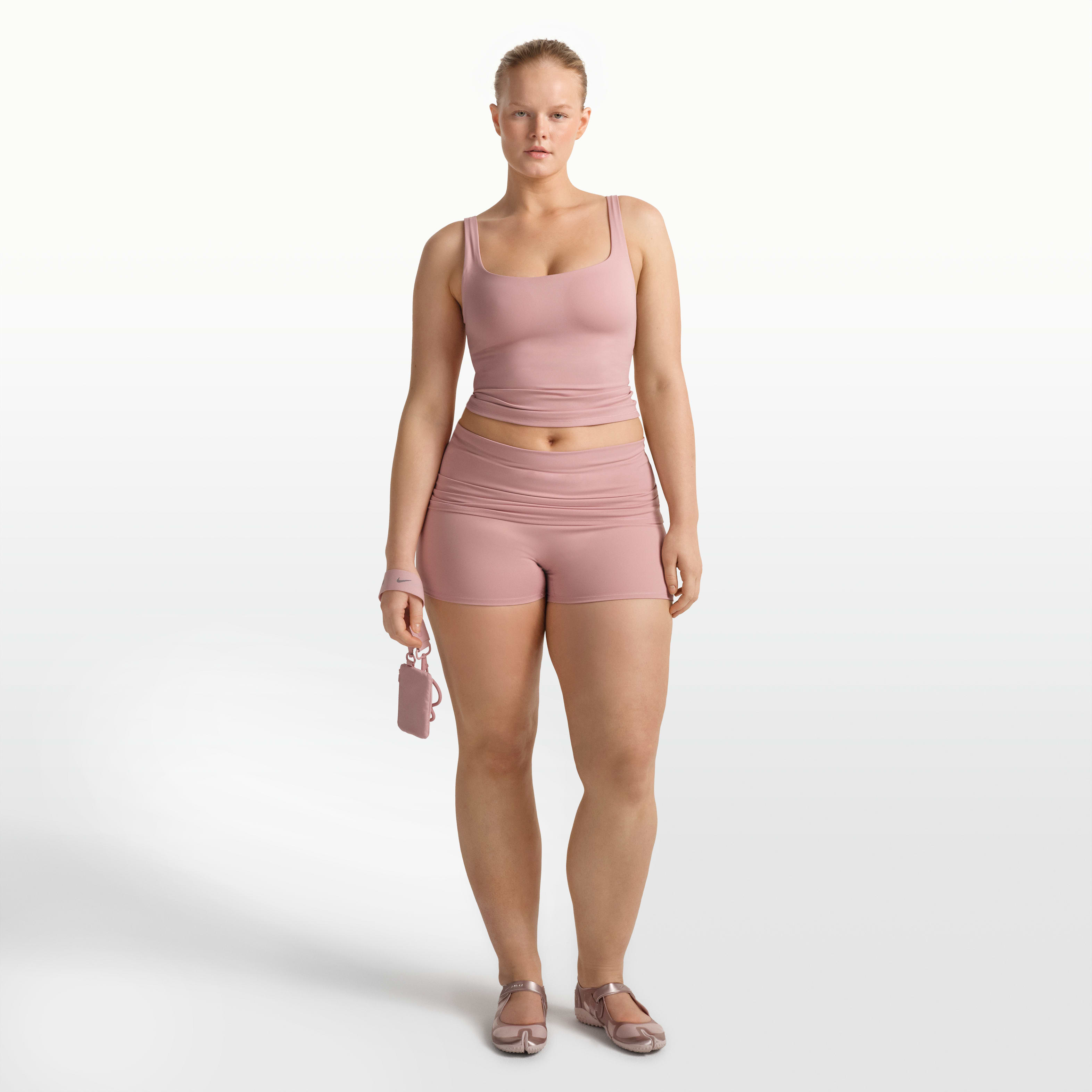 NikeSKIMS Matte Women's Square-Neck Tank | The Summit